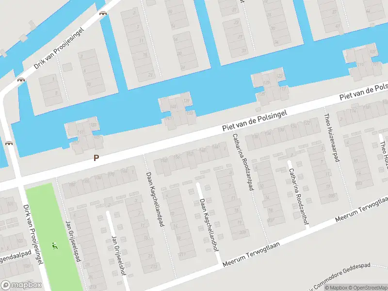 Brandweer met gepaste spoed naar de Piet van de Polsingel in Rotterdam