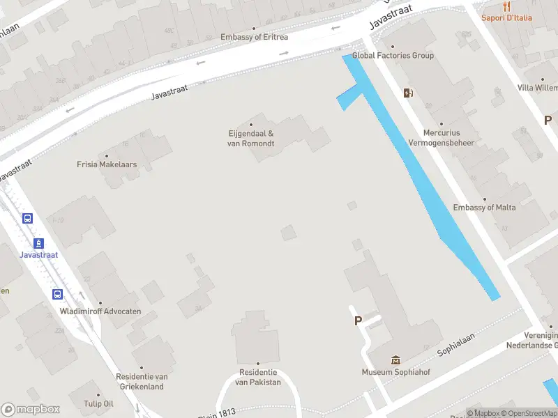 Ambulance met gepaste spoed naar de Surinamestraat in 's-Gravenhage