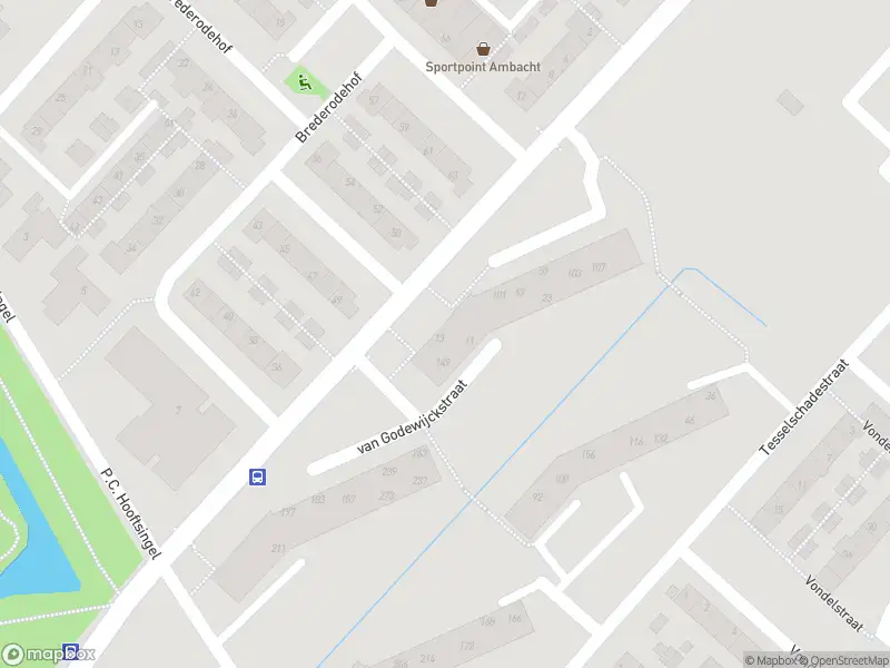 Ambulance met gepaste spoed naar de Van Godewijckstraat in Hendrik-Ido-Ambacht