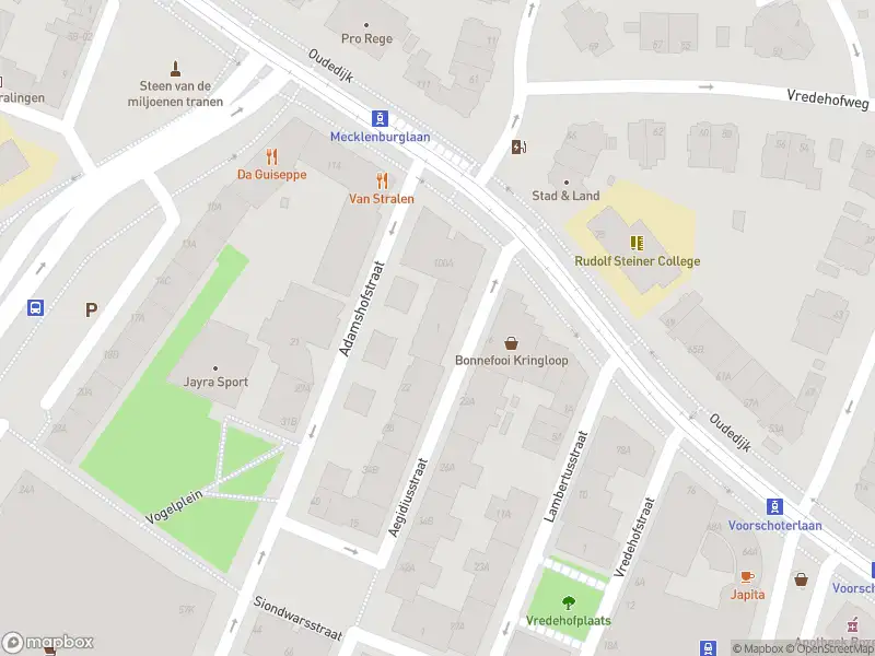 Ambulance met grote spoed naar de Aegidiusstraat in Rotterdam