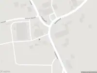 Brandweer met grote spoed naar de Postelsedijk in Reusel vanwege voertuigbrand