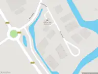 Brandweer met grote spoed naar de Schootsvel in Medemblik vanwege voertuigbrand