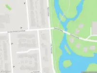 Brandweer met grote spoed naar de Korenmolen in Drachten vanwege stankoverlast