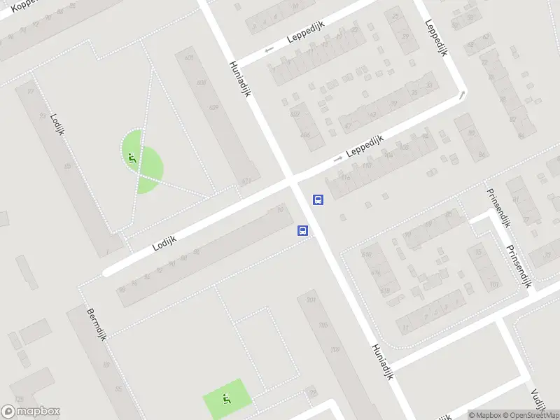 112 melding Ambulance met grote spoed naar de Lodijk in Rotterdam