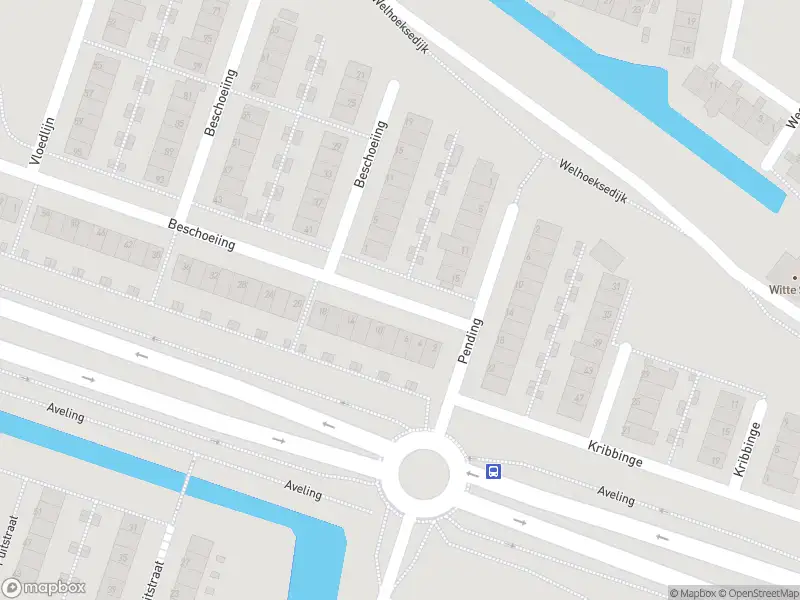 Ambulance met gepaste spoed naar de Beschoeiing in Hoogvliet Rotterdam