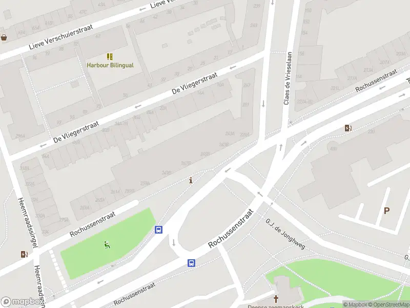 Ambulance met grote spoed naar de Rochussenstraat in Rotterdam