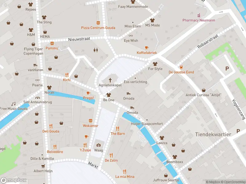 Brandweer met gepaste spoed naar de Achter de Kerk in Gouda vanwege afgaan automatisch brandalarm