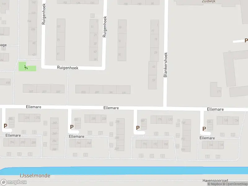 Ambulance met gepaste spoed naar de Ellemare in Rotterdam