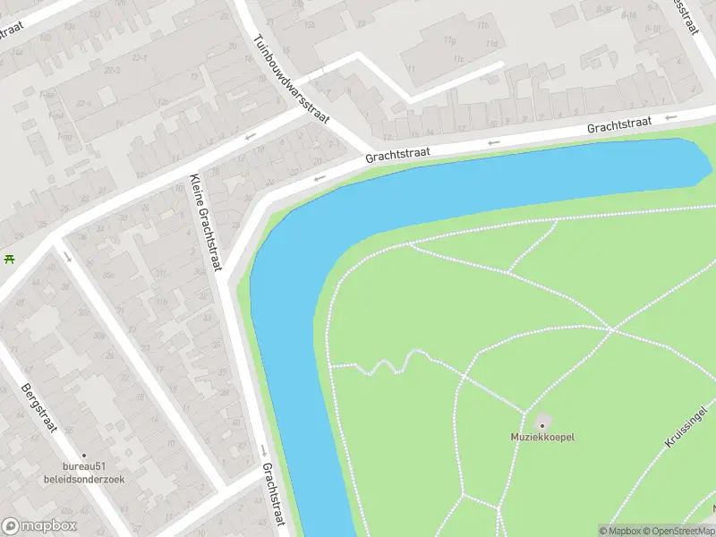 Brandweer met gepaste spoed naar de Tuinbouwstraat in Groningen