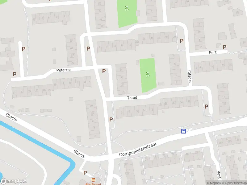 Ambulance met gepaste spoed naar de Hoofdwal in Gorinchem