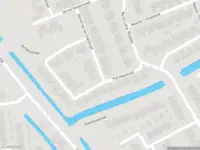 Ambulance met grote spoed naar de Willem van der Zaanstraat in Hellevoetsluis