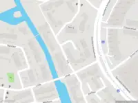 Ambulance met grote spoed naar de Hyacinth in Naaldwijk