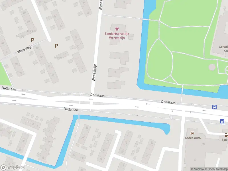 Ambulance met gepaste spoed naar de Weresteijn in Sliedrecht