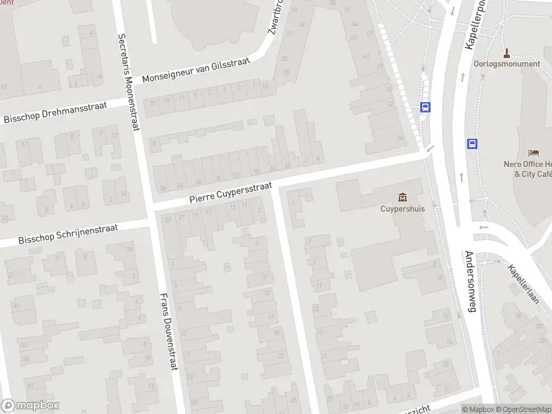 Brandweer met gepaste spoed naar de Hendrik Luytenstraat in Roermond vanwege afhijsen patient