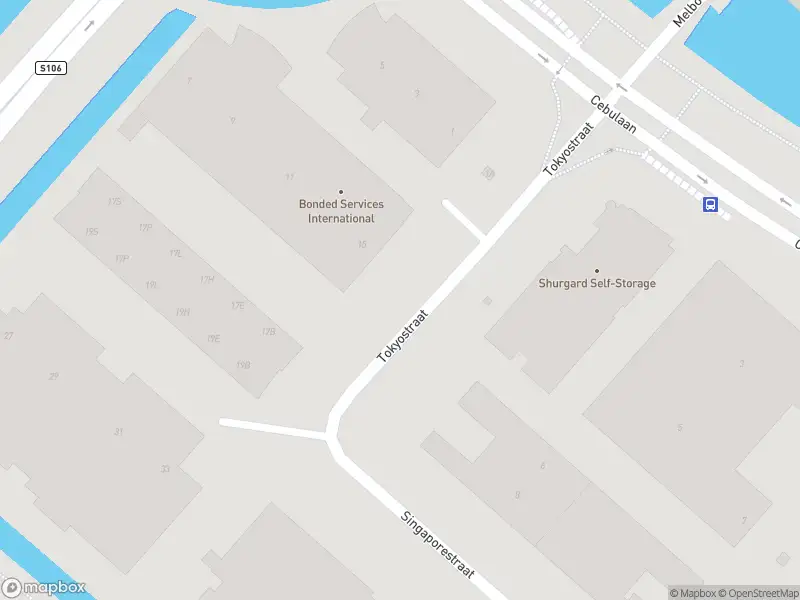 Ambulance en brandweer met grote spoed naar de Tokyostraat in Lijnden