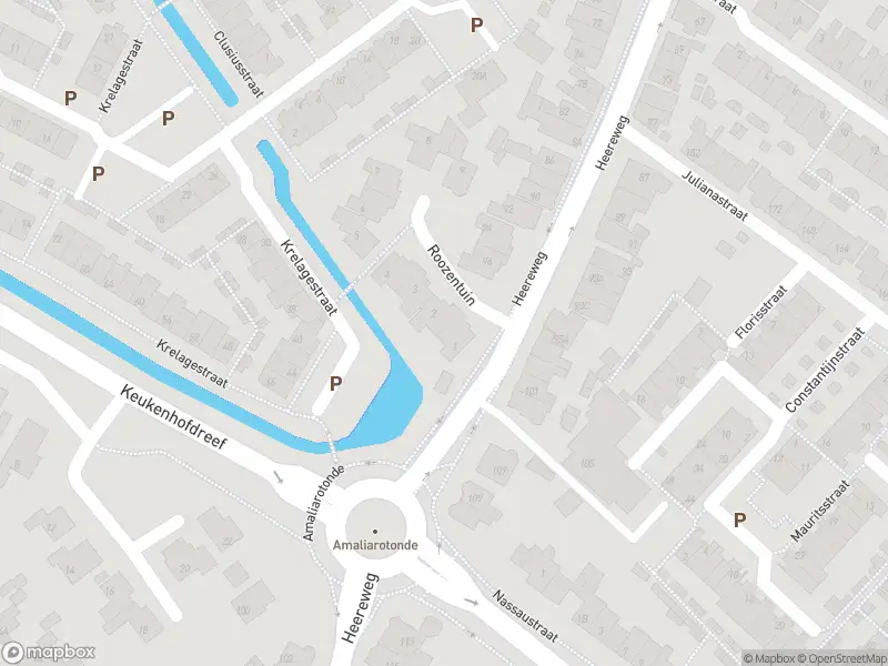 Ambulance met grote spoed naar de Roozentuin in Lisse