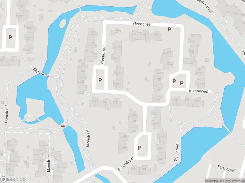 Ambulance met grote spoed naar de Populierendreef in Voorburg