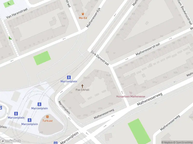 Ambulance met grote spoed naar de Dirk Danestraat in Rotterdam
