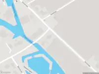 Brandweer met grote spoed naar de Meloenlaan in Monster vanwege personen te water