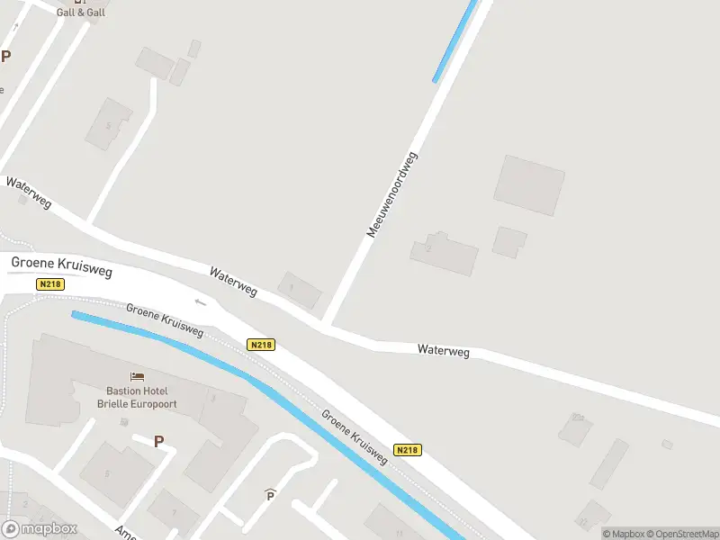 Politie naar de Meeuwenoordweg in Vierpolders vanwege personen te water