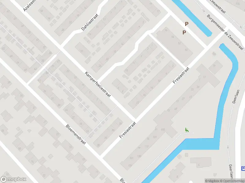 Ambulance met gepaste spoed naar de Kamperfoeliestraat in Ridderkerk