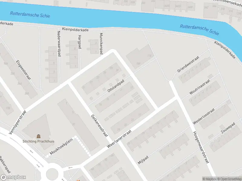 Ambulance met grote spoed naar de Ottolandpad in Rotterdam