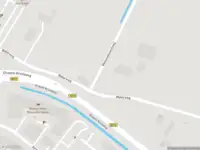 Brandweer met grote spoed naar de Meeuwenoordweg in Vierpolders vanwege personen te water