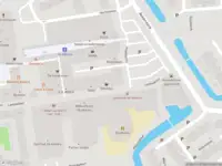 Ambulance met grote spoed naar de Lenteakker in Spijkenisse