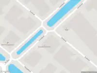 Brandweer met gepaste spoed naar de Vleugelboot in Houten