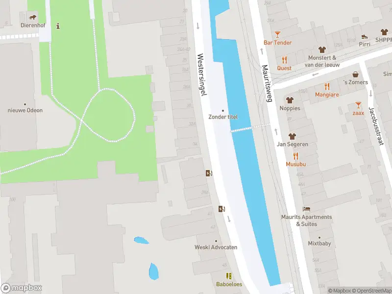 Ambulance met grote spoed naar de Westersingel in Rotterdam