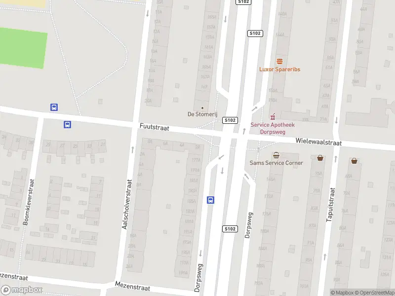 Ambulance met grote spoed naar de Fuutstraat in Rotterdam