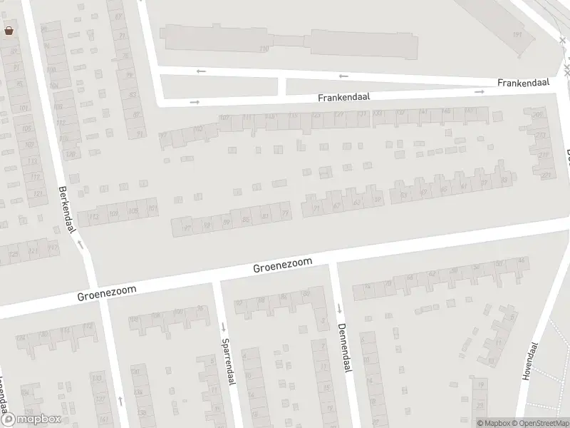 Ambulance met grote spoed naar de Groenezoom in Rotterdam