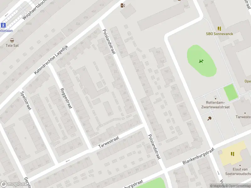 Ambulance met gepaste spoed naar de Polslandstraat in Rotterdam