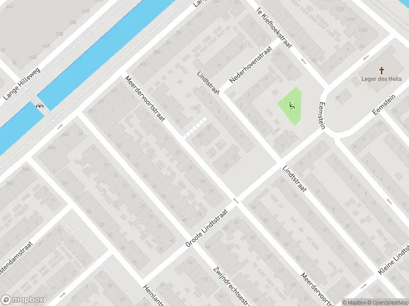 Ambulance met grote spoed naar de Meerdervoortstraat in Rotterdam