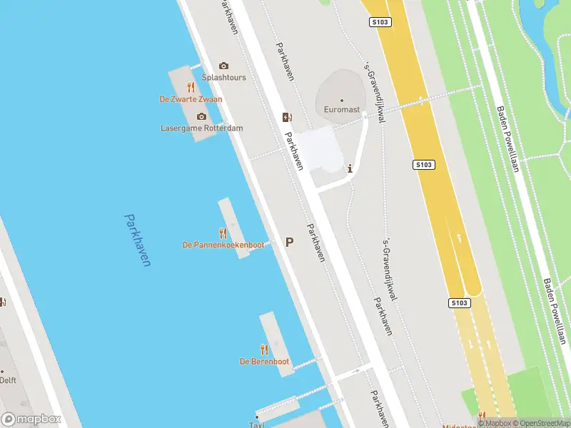 Ambulance met grote spoed naar de Parkhaven in Rotterdam
