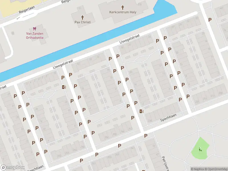 Brandweer met gepaste spoed naar de Boomkleverstraat in Vlaardingen