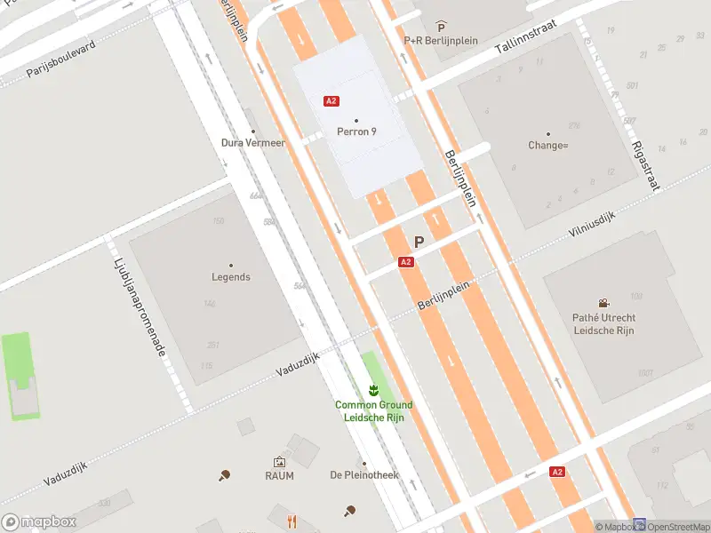 Politie naar de Berlijnplein in Utrecht