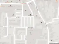 Politie naar de Weversplein in Goor vanwege aanrijding met letsel