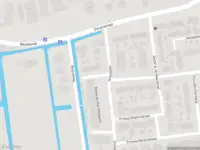 Ambulance met gepaste spoed naar de Van der Mijlestraat in Oud-Alblas