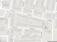 Brandweer met grote spoed naar de Meeuwenstraat in Enschede vanwege gebouwbrand