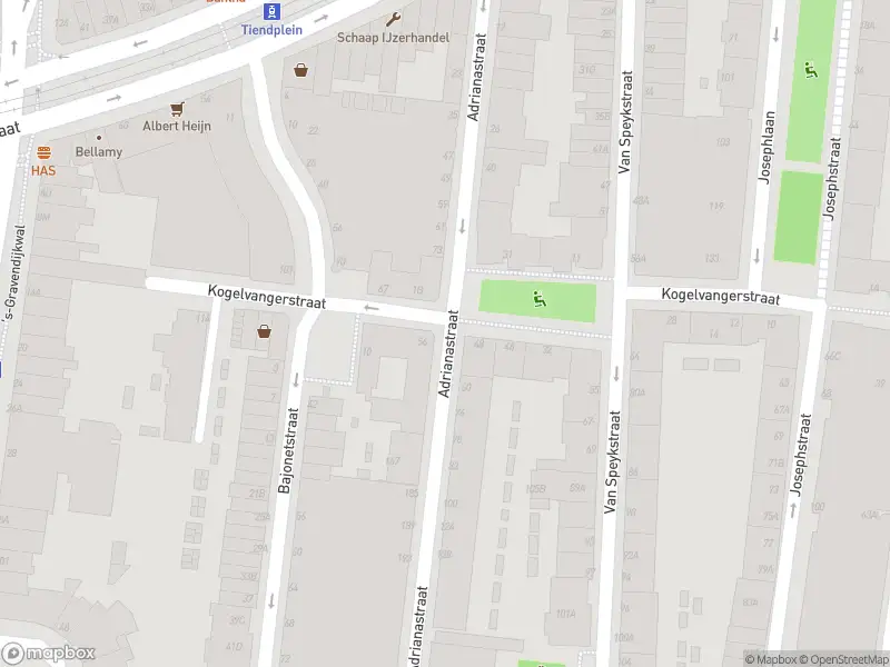 Ambulance met grote spoed naar de Kogelvangerstraat in Rotterdam