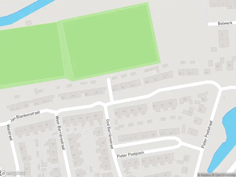 Ambulance naar de Jan Blankenstraat in Hellevoetsluis