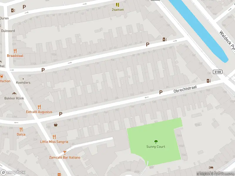 Brandweer met gepaste spoed naar de Van Blankenburgstraat in 's-Gravenhage