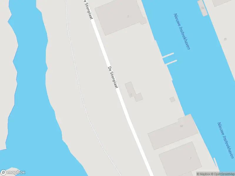 Brandweer met grote spoed naar de De Stienplaat in Makkum