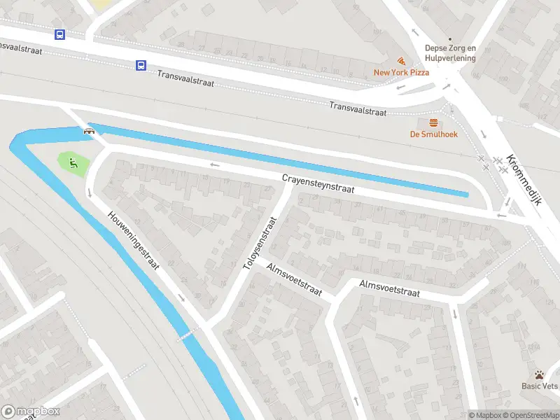 Ambulance met gepaste spoed naar de Toloysenstraat in Dordrecht