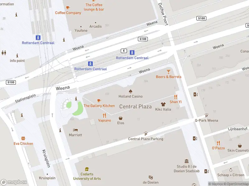 Ambulance met grote spoed naar de Weena in Rotterdam