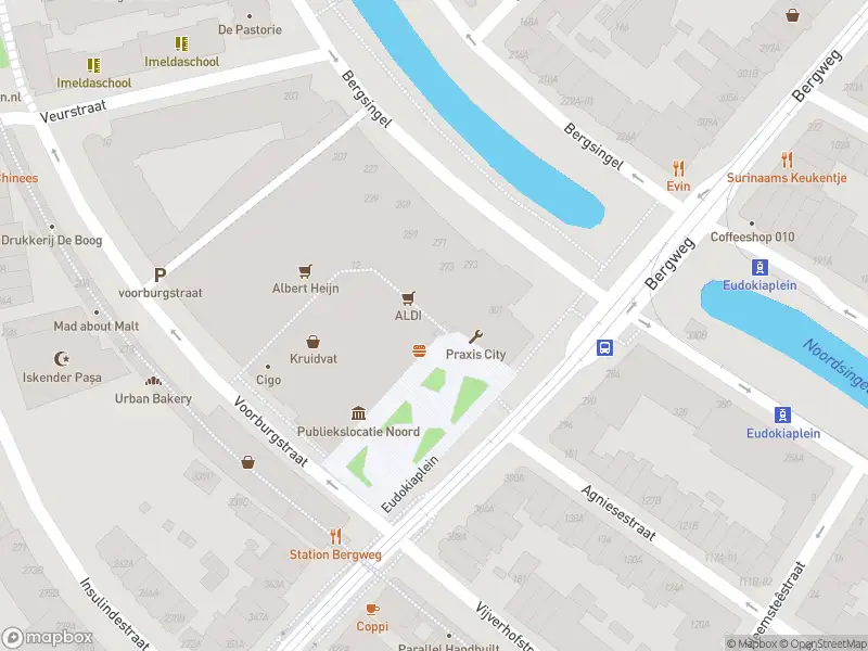 Politie naar de Eudokiaplein in Rotterdam