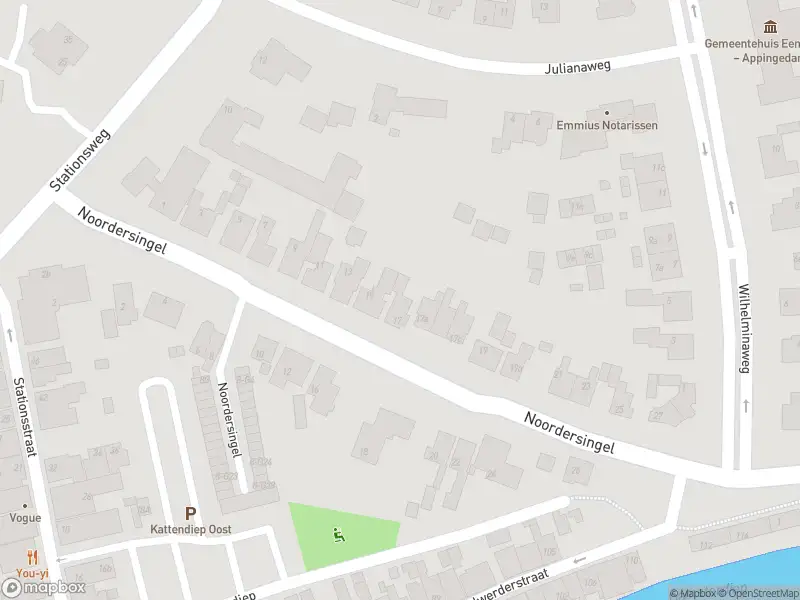 Brandweer met gepaste spoed naar de Uiterdijk in Appingedam