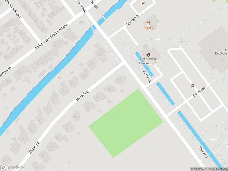 Ambulance met gepaste spoed naar de Kerkweg in Giessenburg