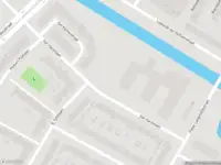 Ambulance met gepaste spoed naar de Arcadialaan in Alkmaar